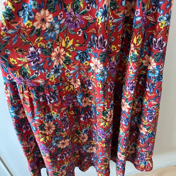 NWT Band of Gypsies Collective Floral Tropical Smocked Dress Size Medium - Picture 3 of 6